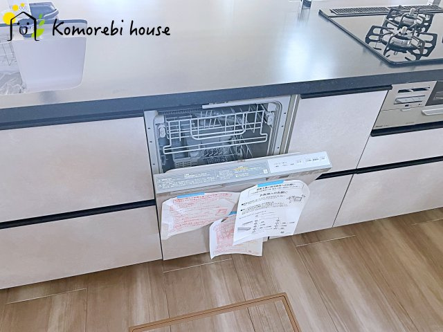 鴻巣市吹上本町2丁目　新築一戸建て　ブルーミングガーデン　02のキッチン|お料理しやすいキッチンです