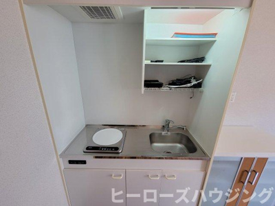 【キッチン】 | サンヒルズ岡町 | ※同タイプの写真となり、実際のお部屋とは異なる場合があります