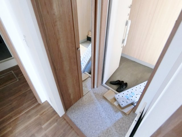 アンタレス浦和の玄関|別号室の参考写真です。