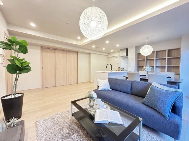 【居間・リビング】