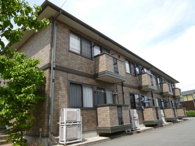 アンプルールA棟の外観