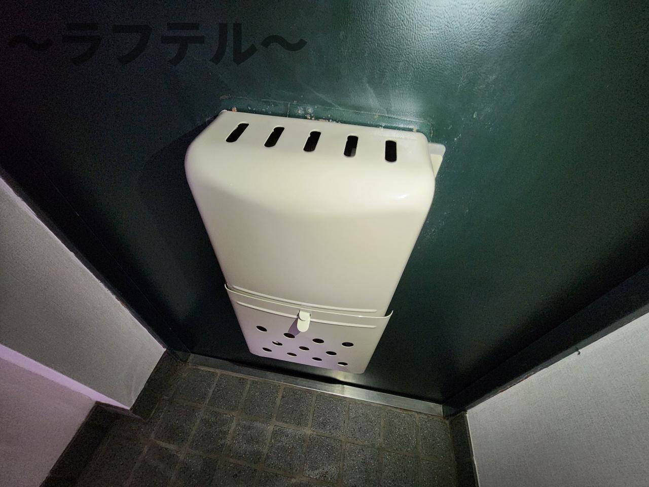 所沢興亜パレス6の玄関|収納もある玄関です