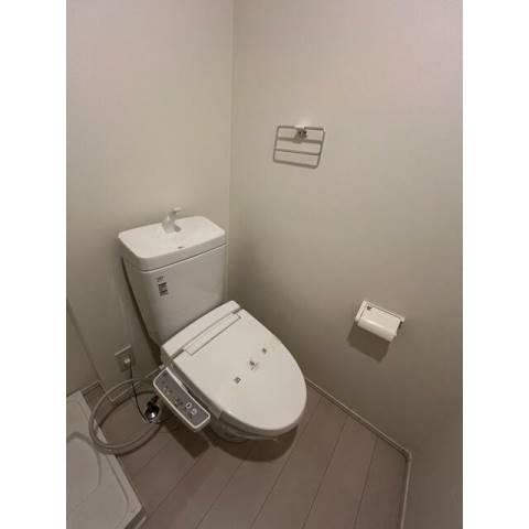 西東京市東町３丁目のアパートのトイレ|落ち着いたトイレです
