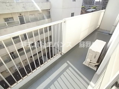 【バルコニー】 | 布施ビル
