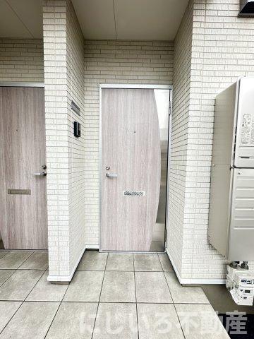 GRAND見能林のエントランス