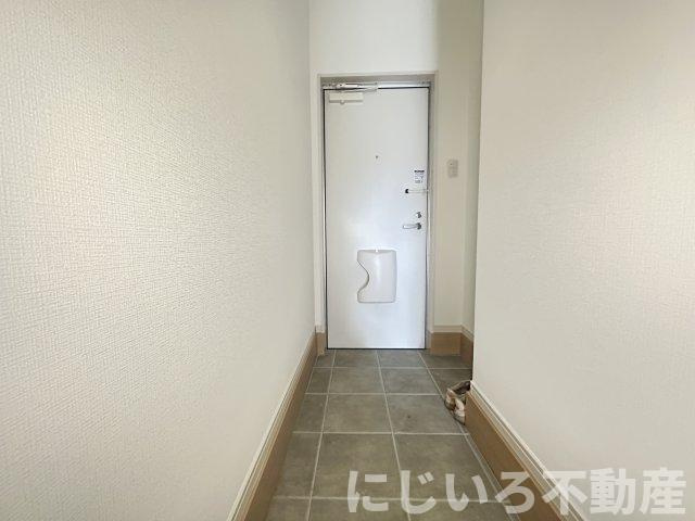 GRAND見能林の玄関