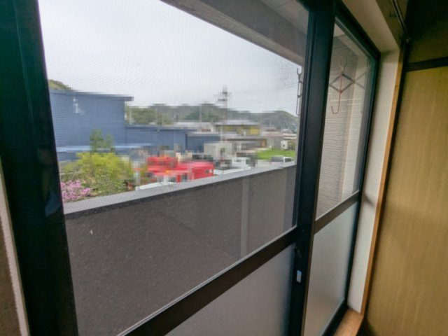 住建ハイツのバルコニー