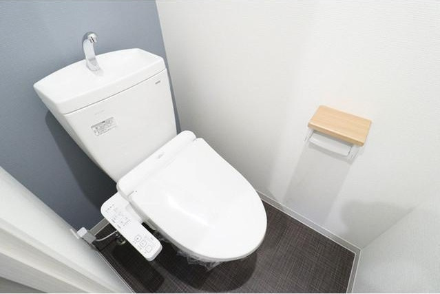 セオリー夕陽丘DOORのトイレ