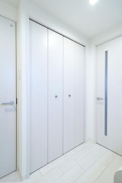 セオリー夕陽丘DOORの収納
