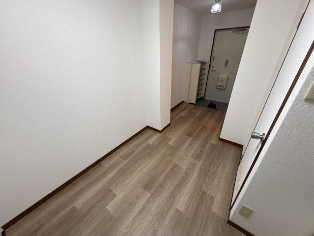 生駒市元町１丁目の賃貸マンションの内装