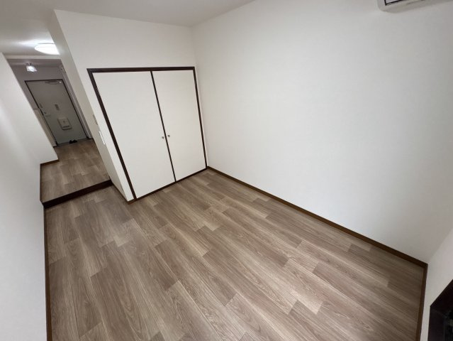 生駒市元町１丁目の賃貸マンションの居間・リビング