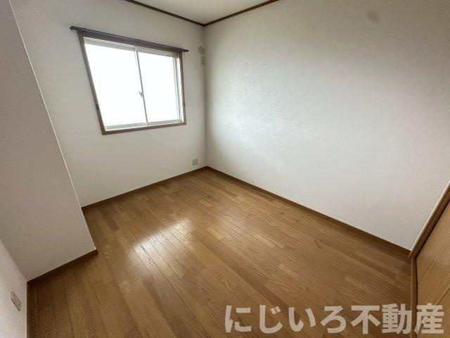ハイツアクシスの居間・リビング
