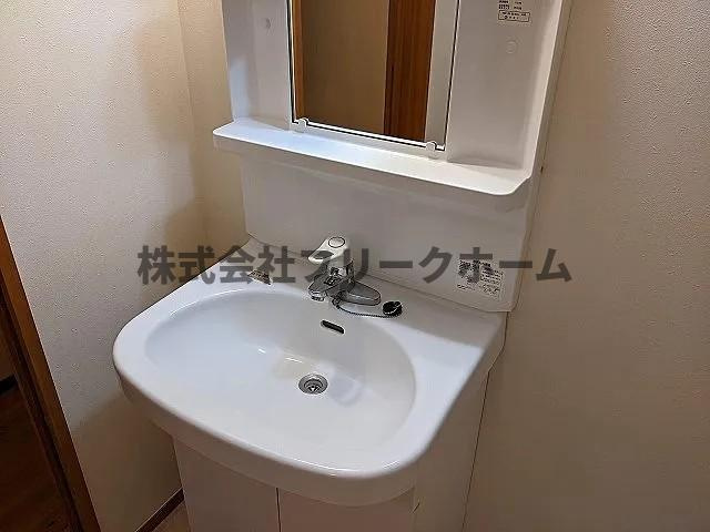杉並区善福寺１丁目のテラスの洗面所