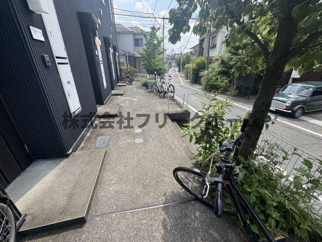 杉並区善福寺１丁目のテラスの玄関