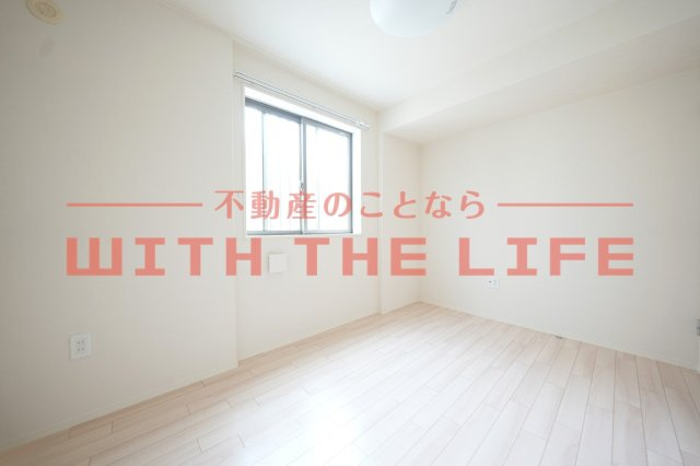ユニバース【キャッシュバック対象物件】の洋室|ゆったりした洋室です