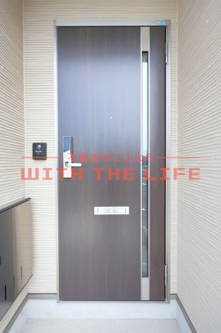 ユニバース【キャッシュバック対象物件】の玄関|ゆったりとした玄関です