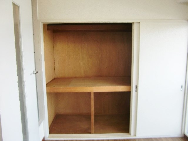 コンフィメゾン中山寺の収納