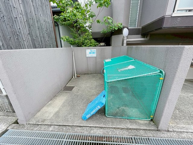 コンフィメゾン中山寺のその他