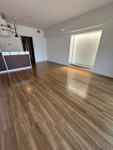 ホープ芦屋の居間・リビング