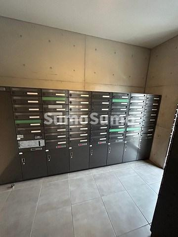 尼崎市南塚口町１丁目の賃貸マンションの外観