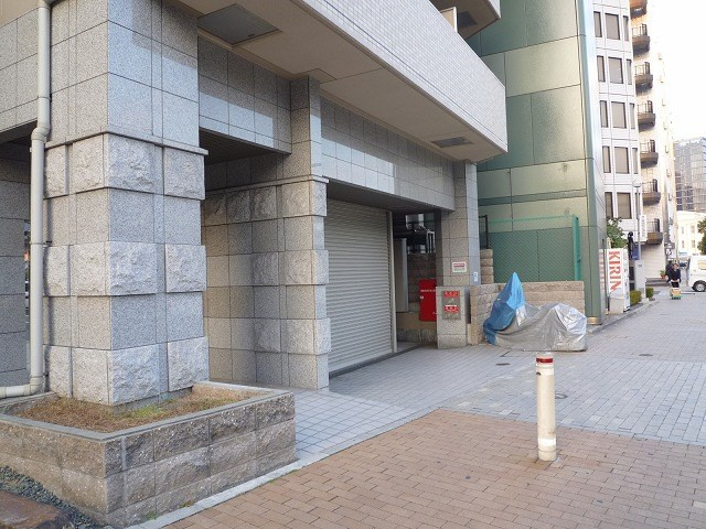 SANKОガルフタワーの外観