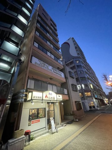 マンション 神戸市兵庫区中道通１丁目の外観|きれいな外観です