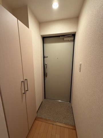 PRIMAVERA KOBEの玄関