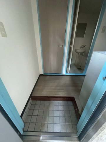 エクレ西宮の玄関