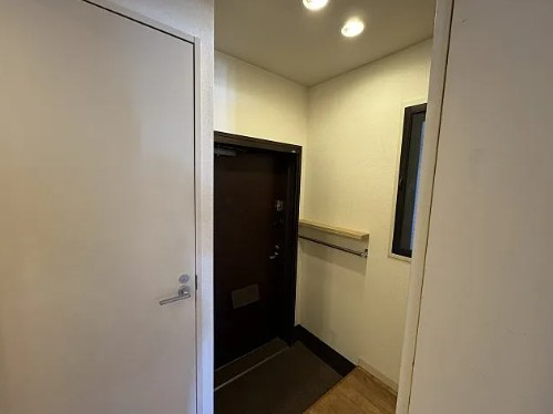 【玄関】