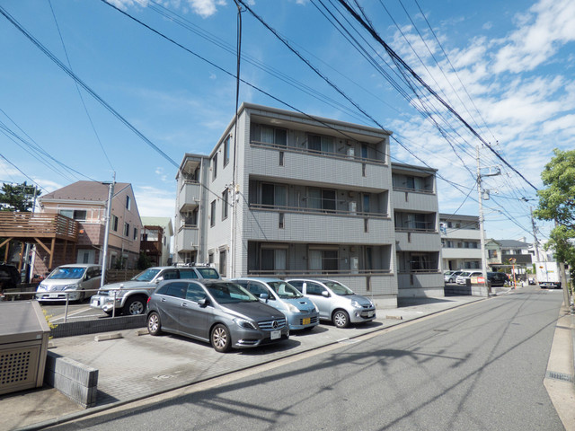 ヘーベルメゾン桜小路の外観