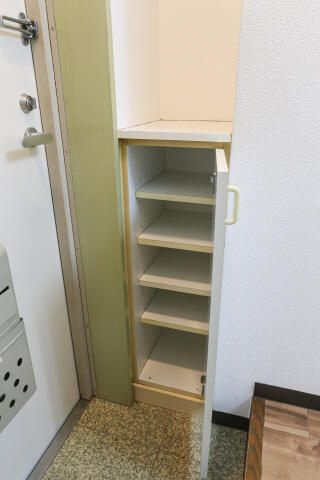 スカイコート横浜富岡の収納