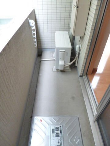スカイコートヌーベル巣鴨のバルコニー