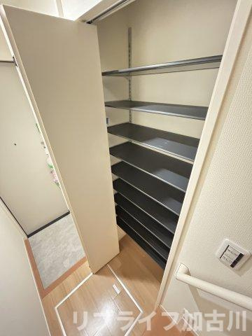 BelleLead加古川　イチョウ並木の収納