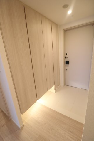 【玄関】