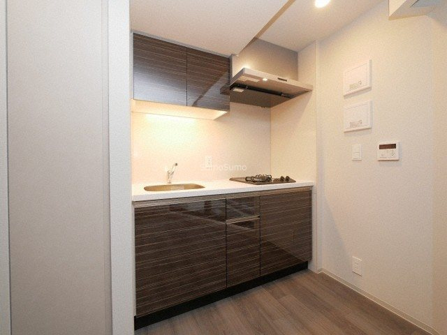 大阪市中央区博労町１丁目の賃貸マンションのキッチン