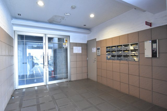 MAISON KOUMUのエントランス