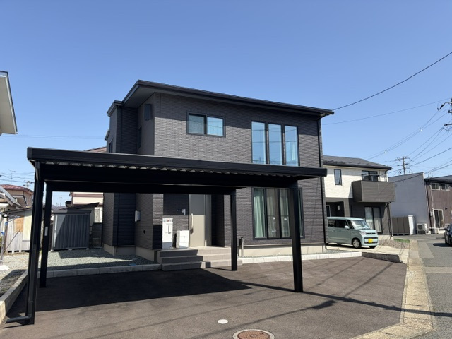 盛岡市西青山３丁目の外観