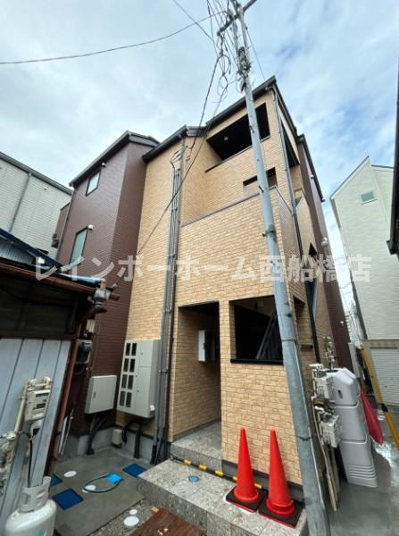 船橋市本町３丁目のアパート