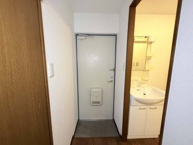 パルディナカダⅡの玄関