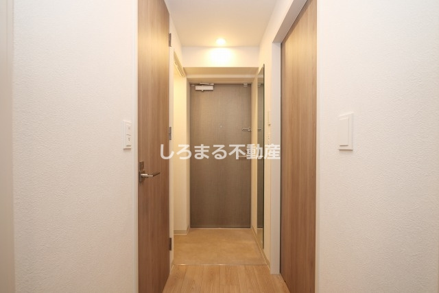 アーバネックス南森町ＥＡＳＴの玄関