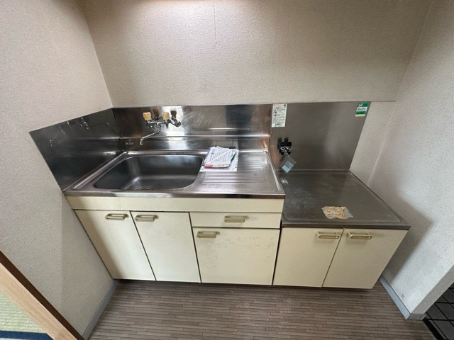 NYビルのキッチン