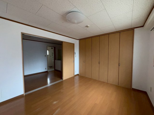 コーポウエムラの寝室