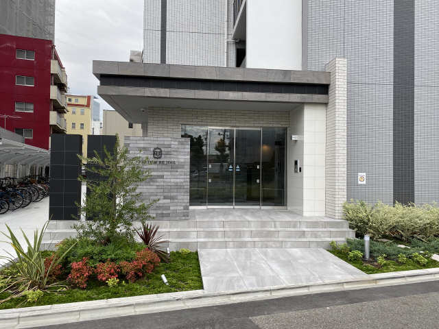 名古屋市中村区上米野町１丁目の賃貸マンションのエントランス