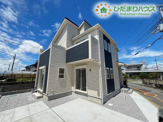 熊谷市円光2丁目　新築一戸建て　ブルーミングガーデン　01