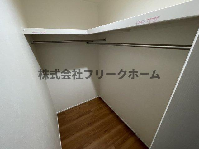 三鷹市井の頭３丁目のアパートの収納