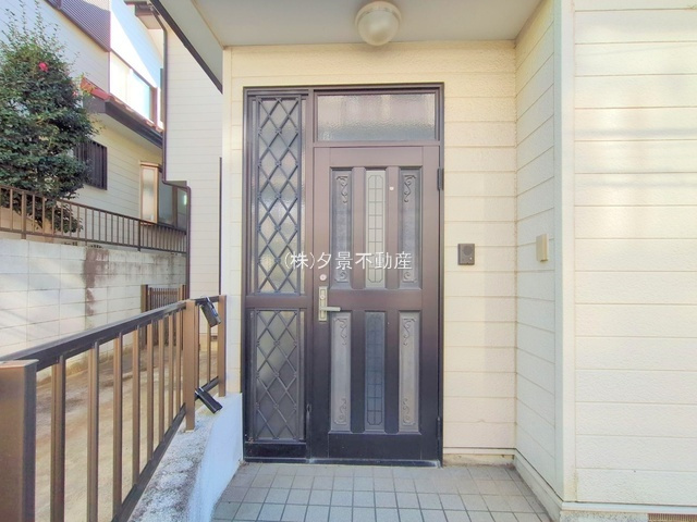 大宮区三橋１丁目462-9(リフォーム済み住宅)の玄関