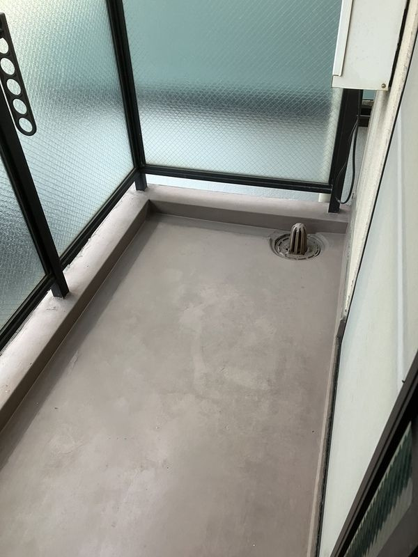 プランドールキンエー難波のバルコニー