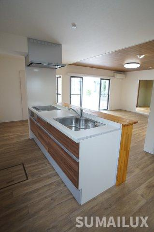 帯山7丁目一戸建のキッチン