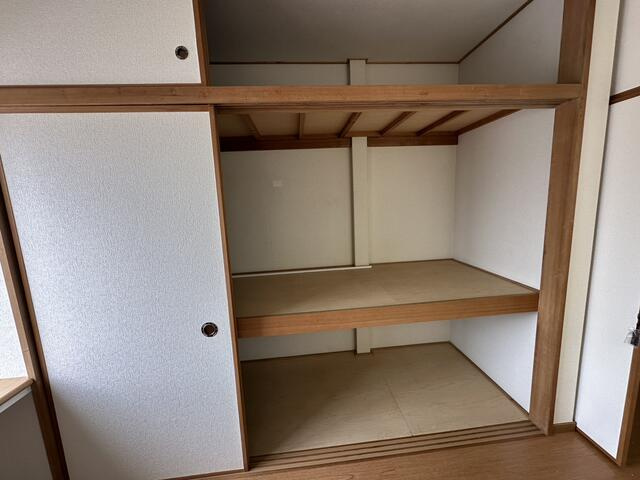 東新小岩戸建(岩崎貸家)の収納