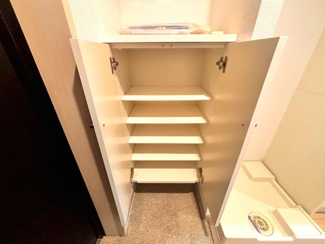 ライジングコート深江本町フラワーパークの収納